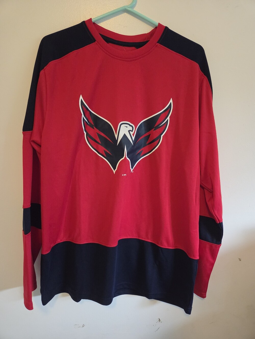 NEW NHL Washington Capitals Jersey, red, large